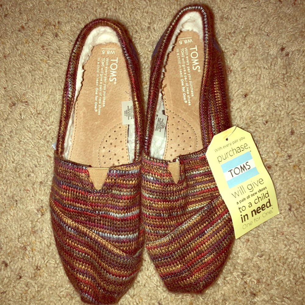 Multi colored Toms